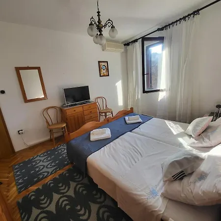 Franka Apartman *